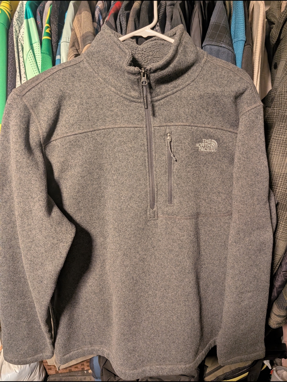 The North Face Men’s XL Gray Half-Zip Fleece Pullover
